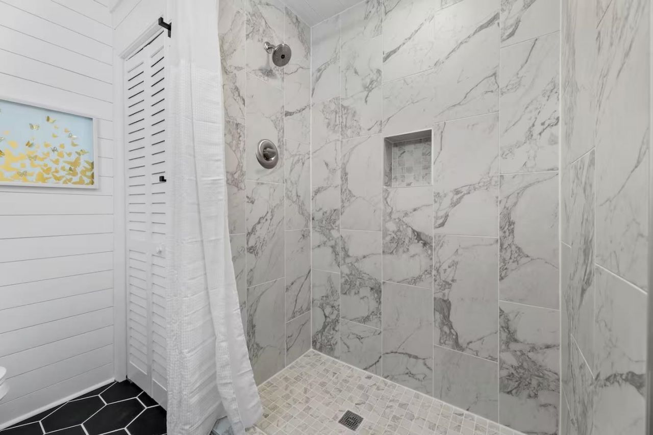 627 N Waccamaw Dr. Photo 8