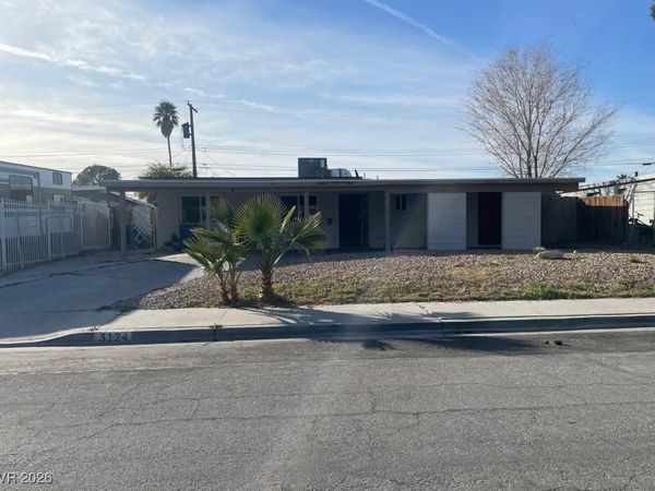 3124 Theresa Avenue , Las Vegas, NV 89101