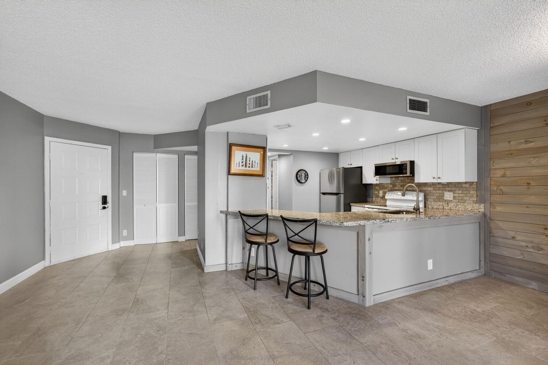 1605 S Us Highway 1, Unit D105, Jupiter, FL 33477 Photo