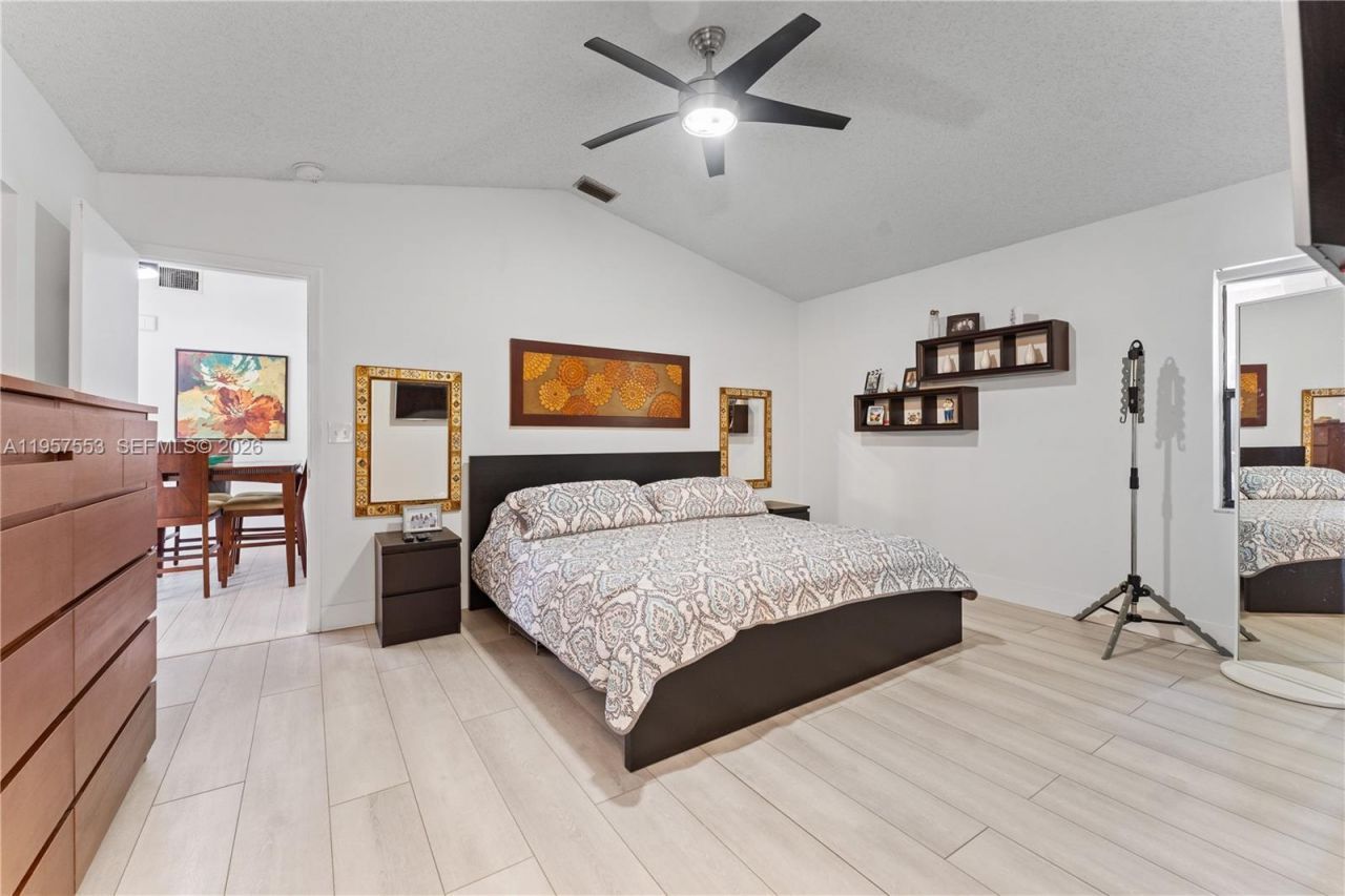 2915 NW 95th Ave, Coral Springs, FL 33065 Photo