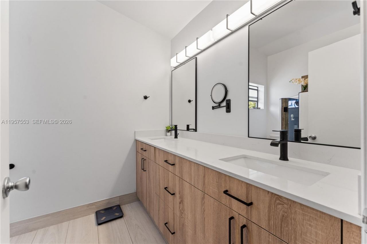 2915 NW 95th Ave, Coral Springs, FL 33065 Photo