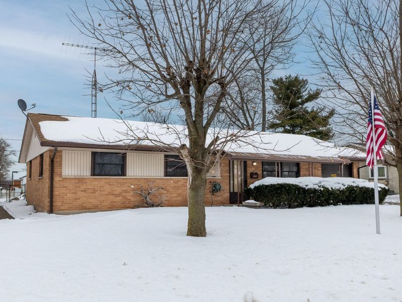 208 Shaw Road, Englewood, OH 45322 Photo 1