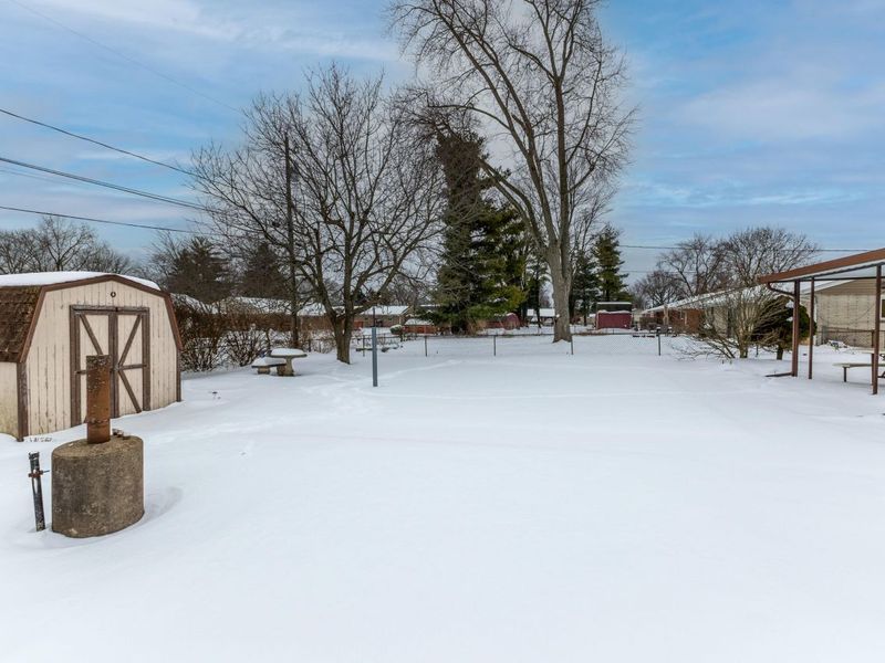 208 Shaw Road, Englewood, OH 45322 Photo 25