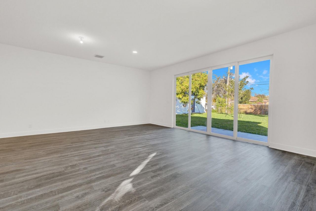 1406 S J St, Lake Worth Beach, FL 33460 Photo