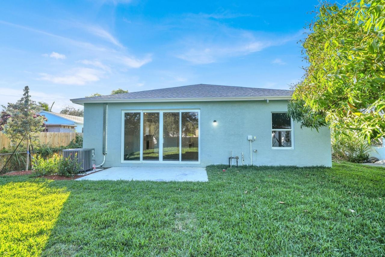 1406 S J St, Lake Worth Beach, FL 33460 Photo