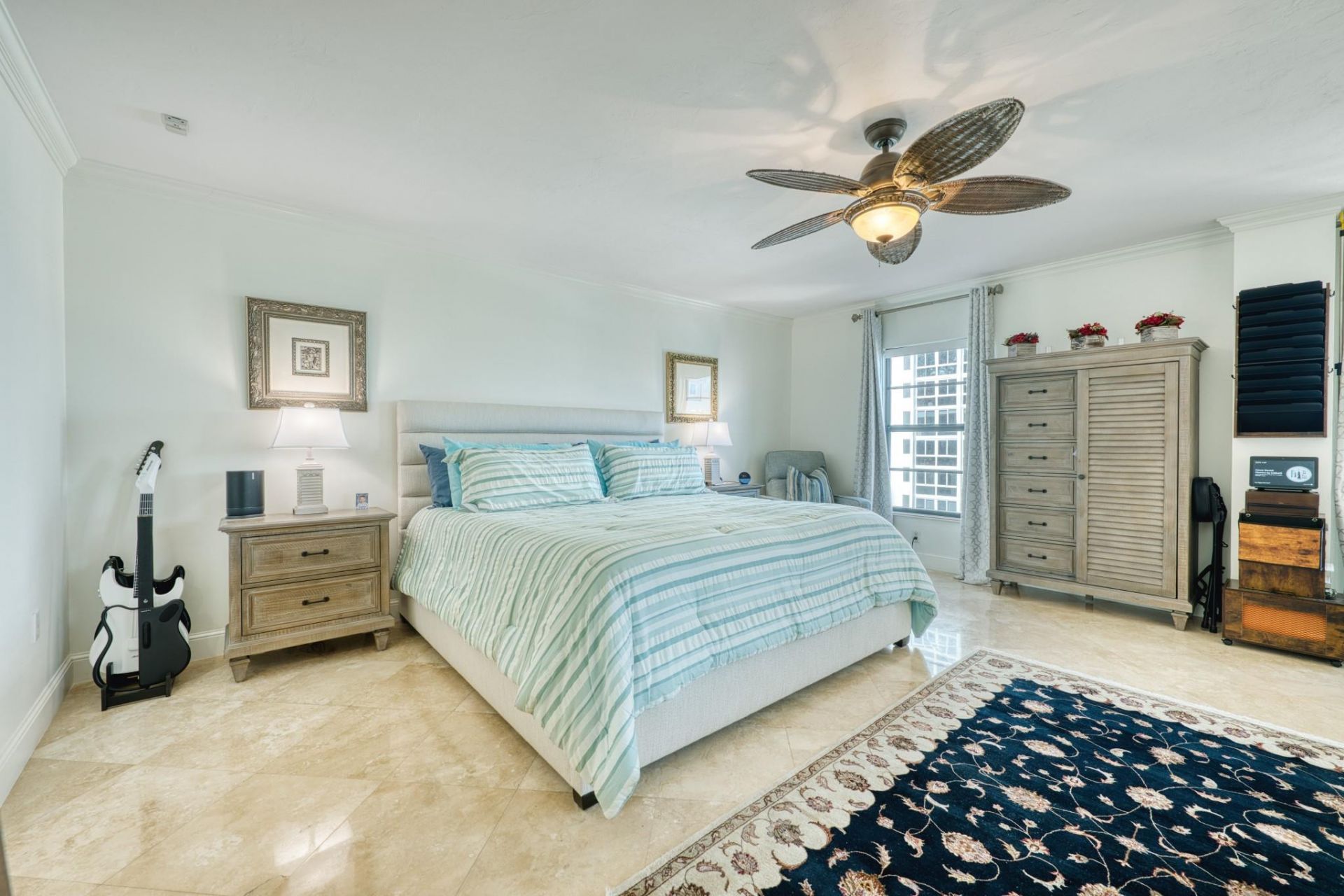 3100 NE 48th Street, Unit 412, Fort Lauderdale, FL 33308 Photo