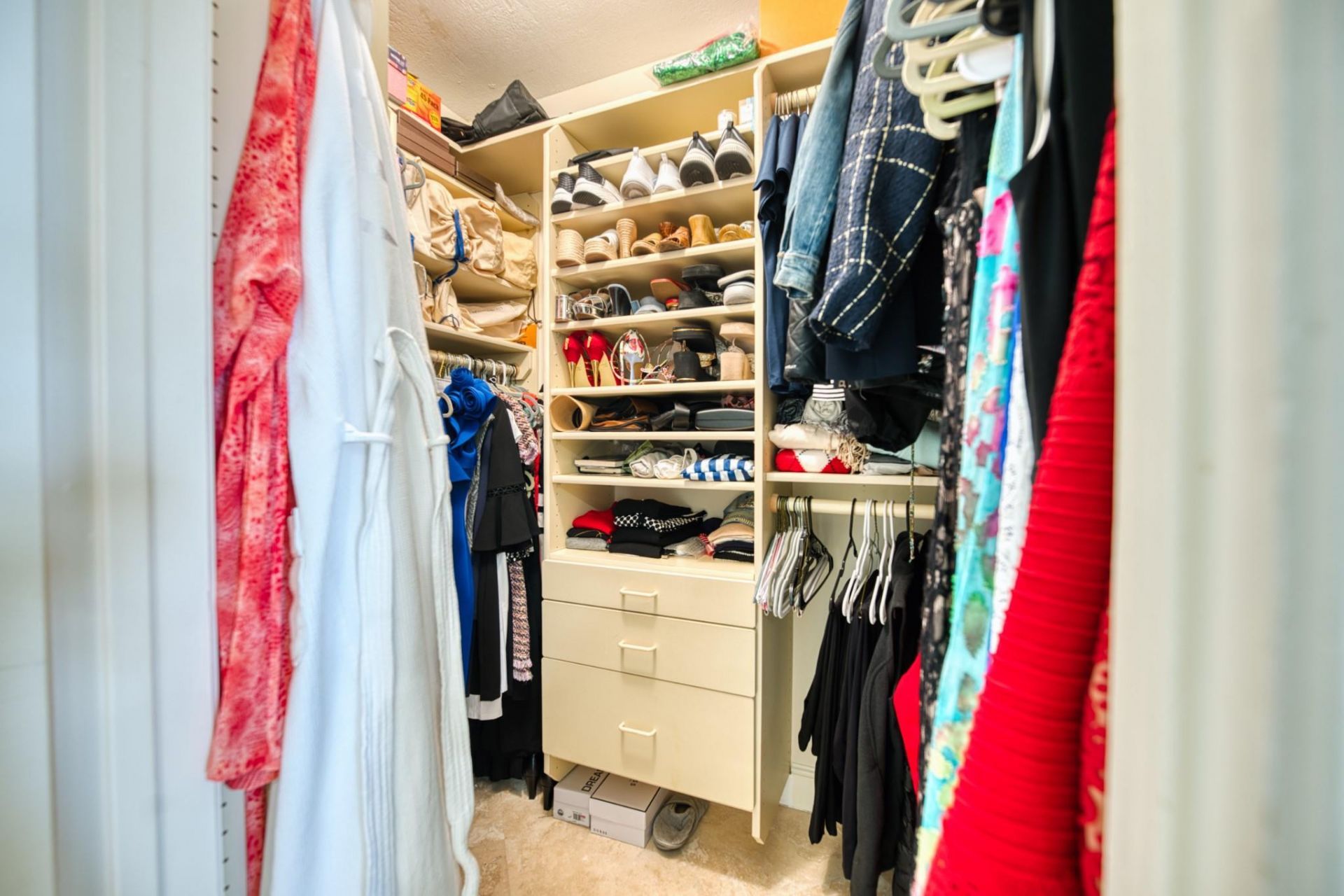 3100 NE 48th Street, Unit 412, Fort Lauderdale, FL 33308 Photo