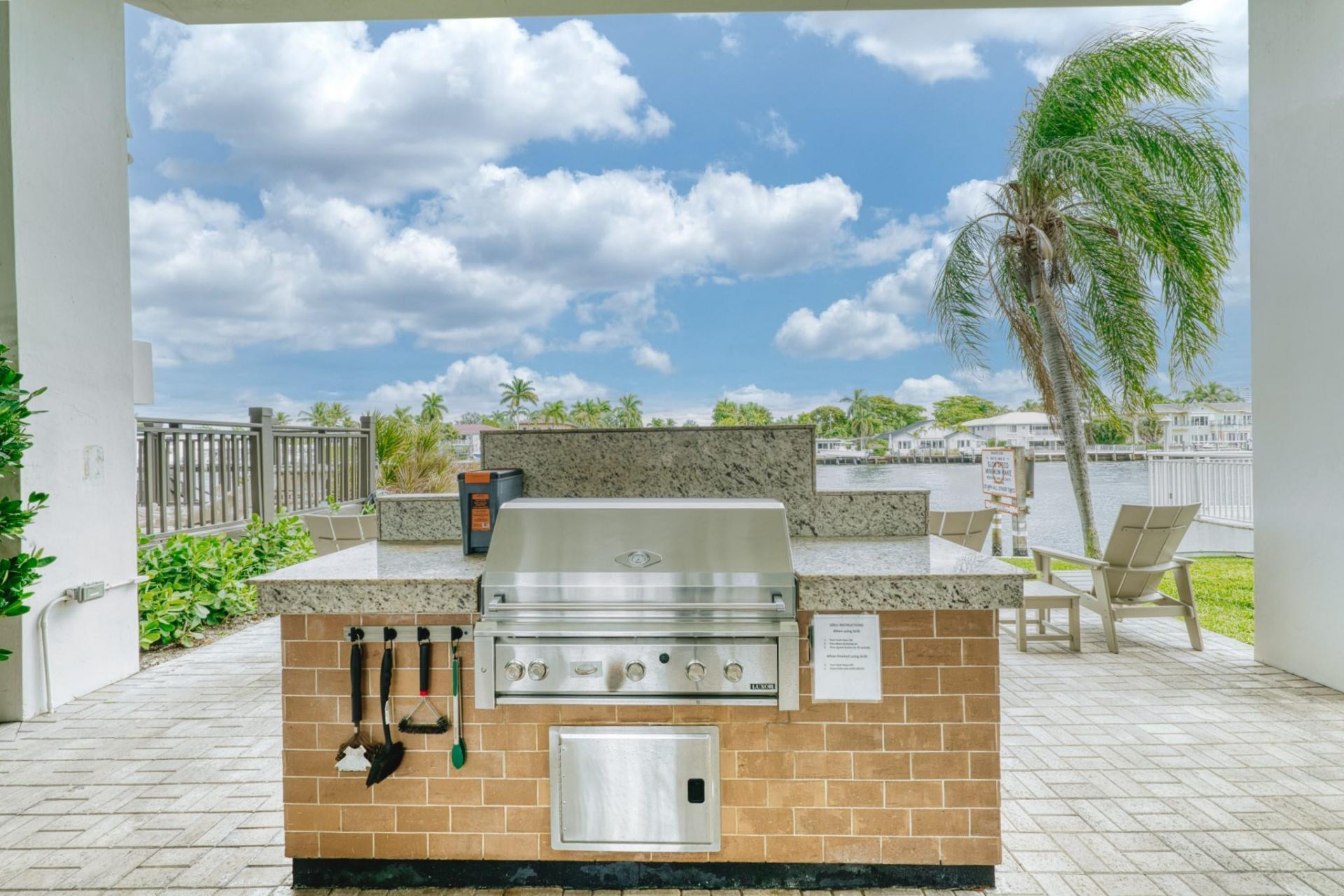 3100 NE 48th Street, Unit 412, Fort Lauderdale, FL 33308 Photo