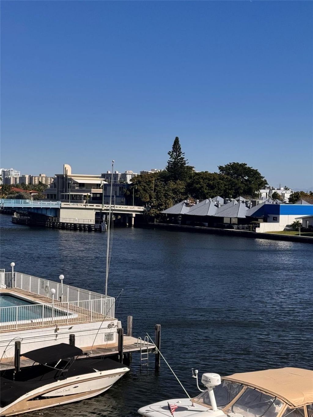 3100 NE 48th Street, Unit 412, Fort Lauderdale, FL 33308 Photo