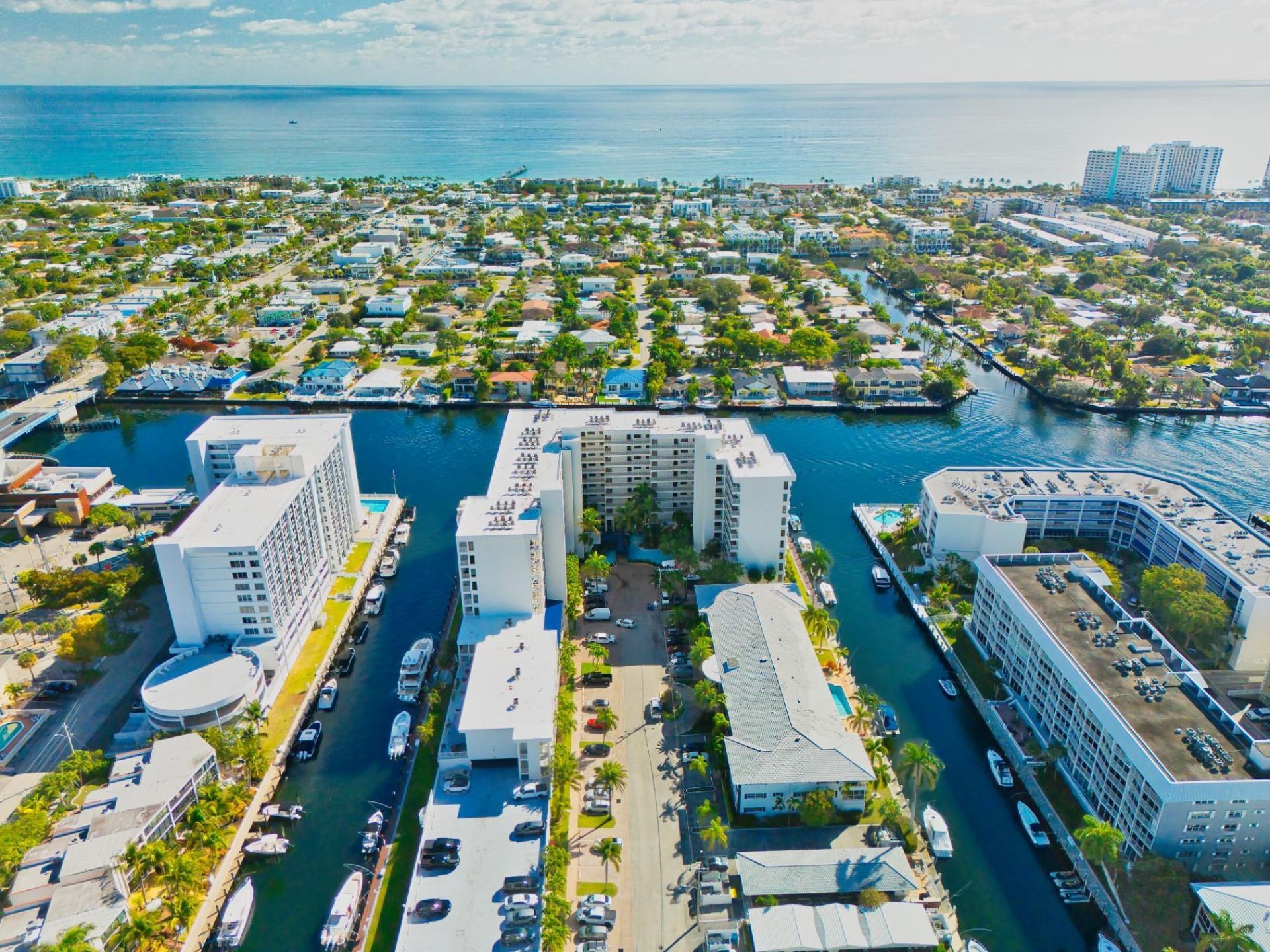 3100 NE 48th Street, Unit 412, Fort Lauderdale, FL 33308 Photo