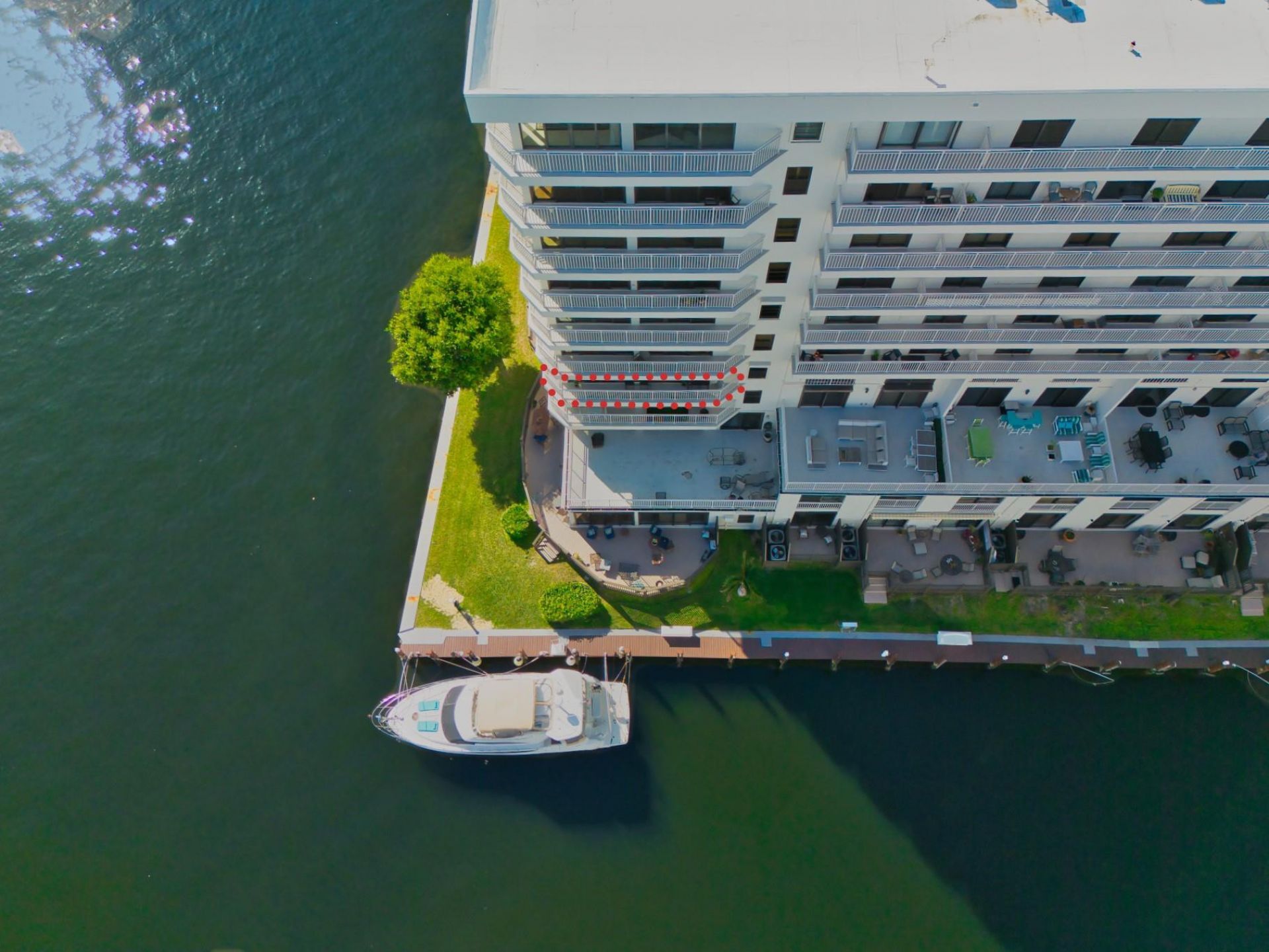 3100 NE 48th Street, Unit 412, Fort Lauderdale, FL 33308 Photo