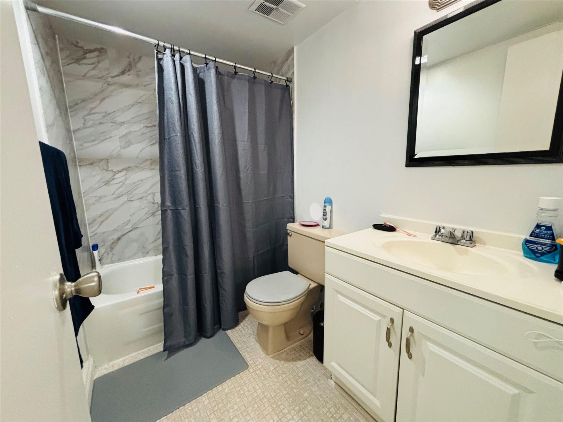 7300 NW 17th Street, Unit 405, Plantation, FL 33313 Photo