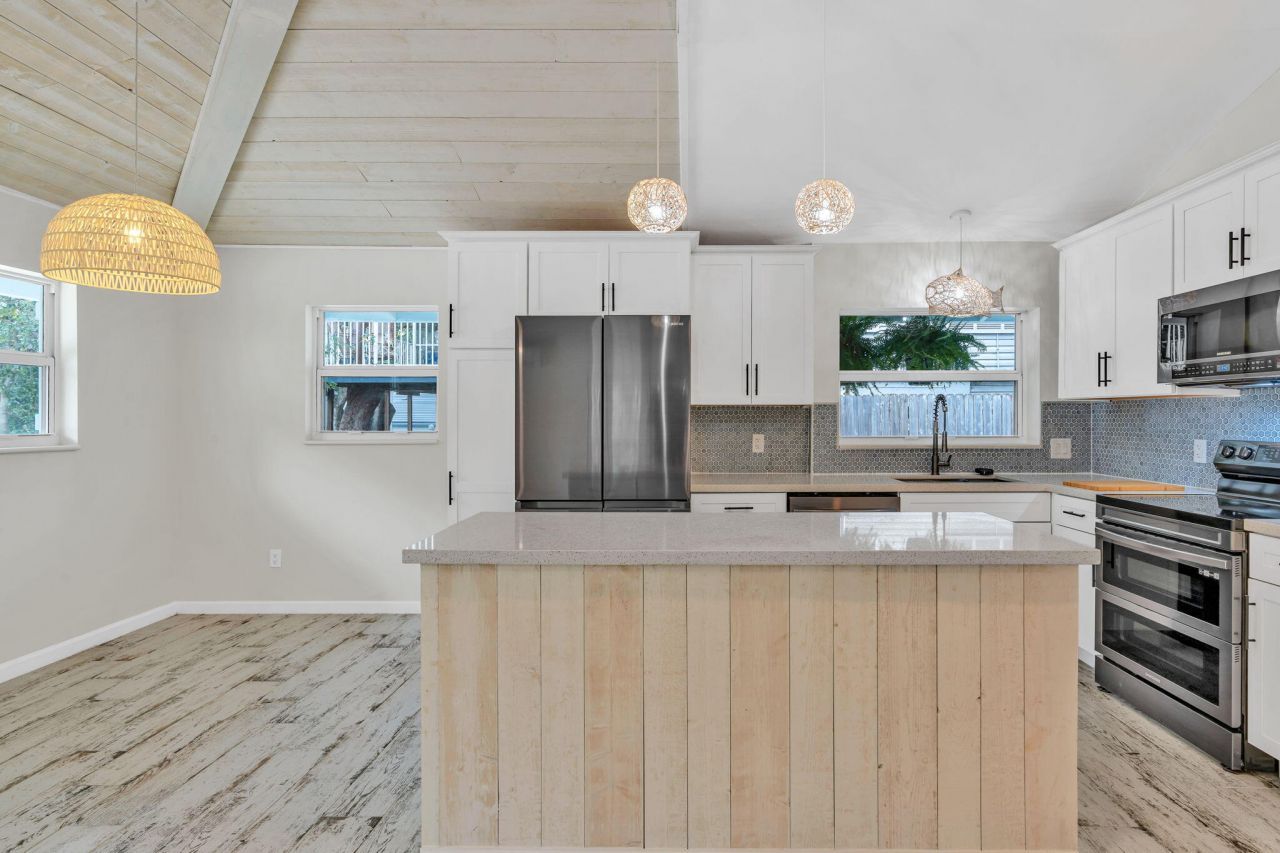 218 Lignumvitae Drive, Key Largo, FL 33037 Photo