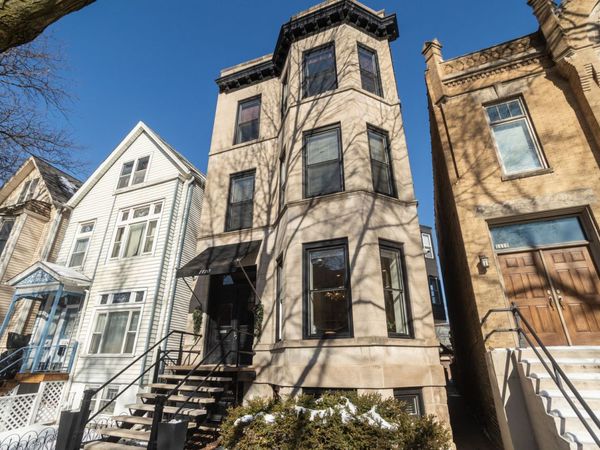 1120 W Oakdale Avenue, Unit 1F, Chicago, IL 60657