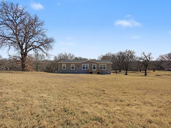 110 Jeremy Lane, Paradise, TX 76073
