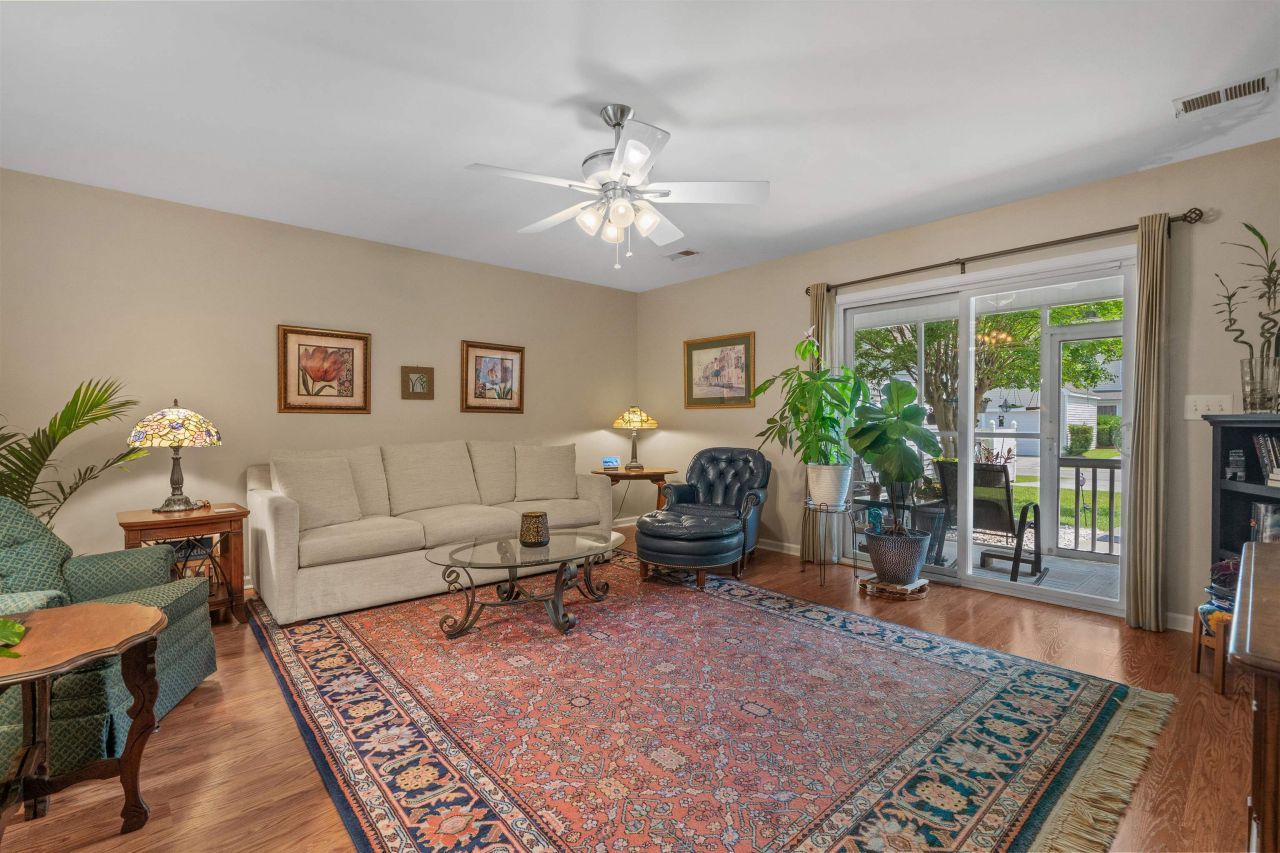 816 Barn Owl Ct. Photo 12