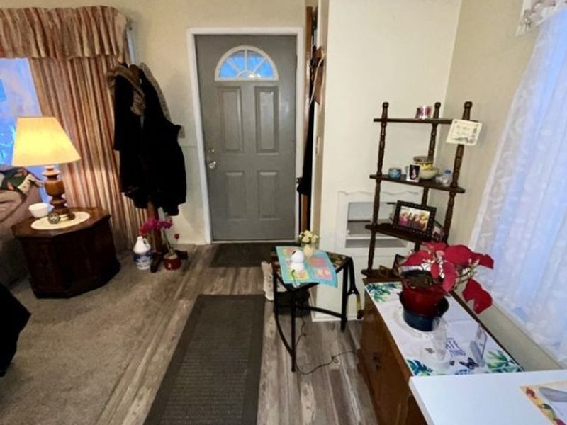 521 Powers Avenue, Girard, OH 44420 Photo 3