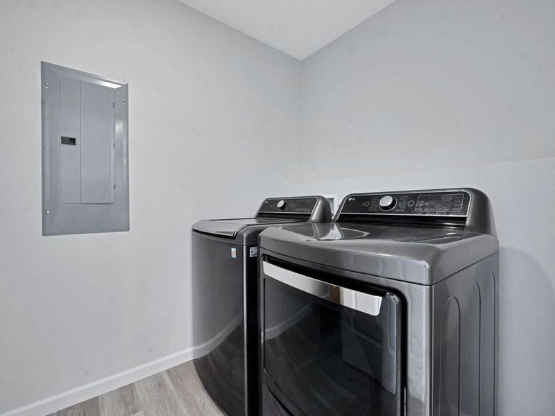 1641 Wright Street, Unit 9, Bellefontaine, OH 43311 Photo 23