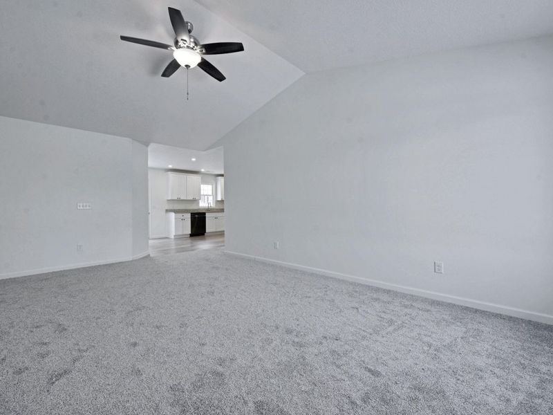 1641 Wright Street, Unit 9, Bellefontaine, OH 43311 Photo 6