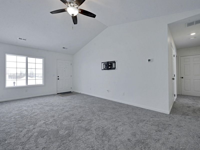 1641 Wright Street, Unit 9, Bellefontaine, OH 43311 Photo 7