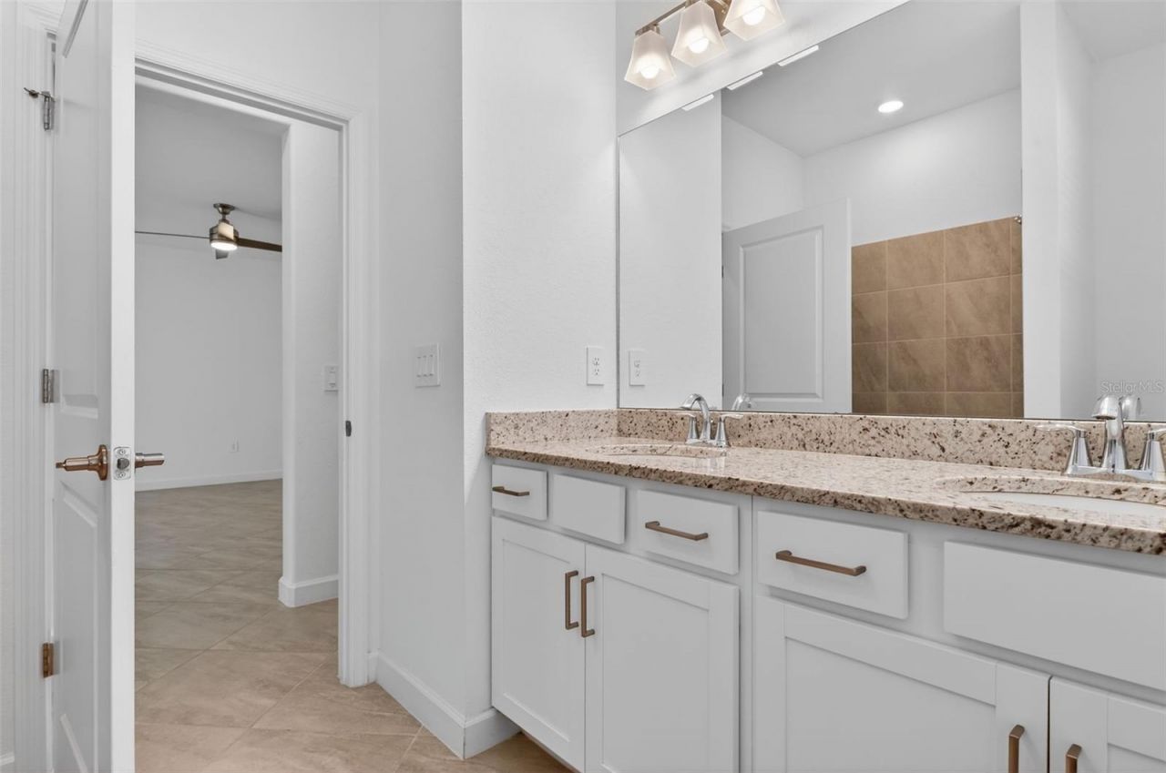 17364 Walnut Run Drive, Alva, FL 33920 Photo