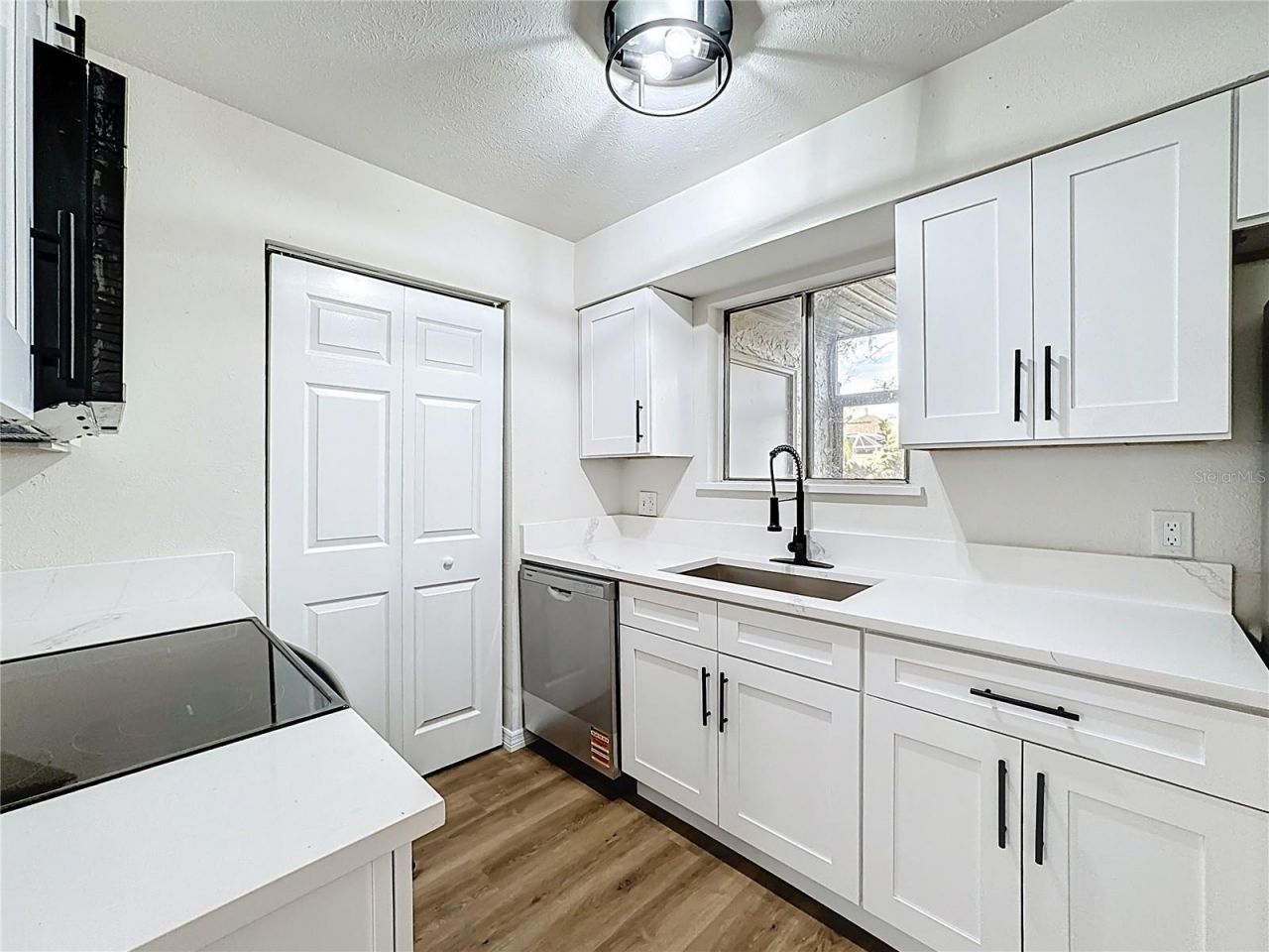 4445 Rayfield Drive, Sarasota, FL 34243 Photo