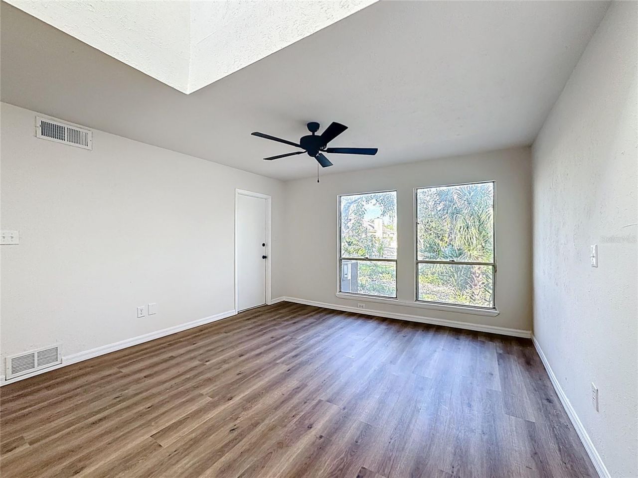 4445 Rayfield Drive, Sarasota, FL 34243 Photo