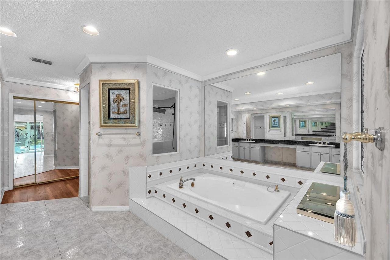 2545 Mason Oaks Drive, Valrico, FL 33596 Photo