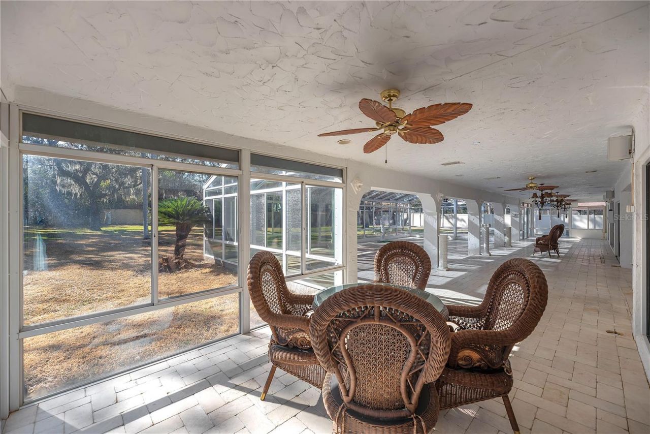 2545 Mason Oaks Drive, Valrico, FL 33596 Photo