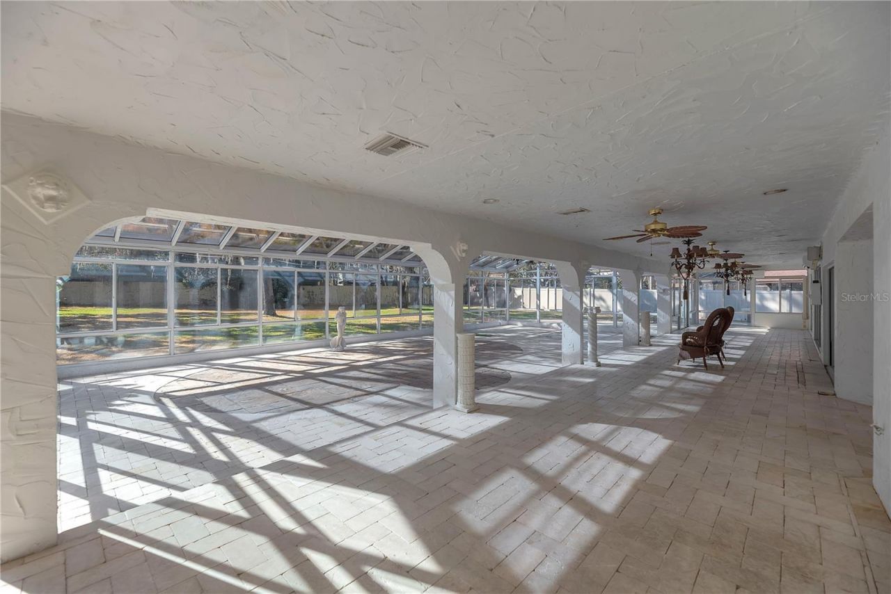 2545 Mason Oaks Drive, Valrico, FL 33596 Photo