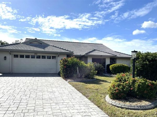 1934 NEW BEDFORD DRIVE, SUN CITY CENTER, FL 33573