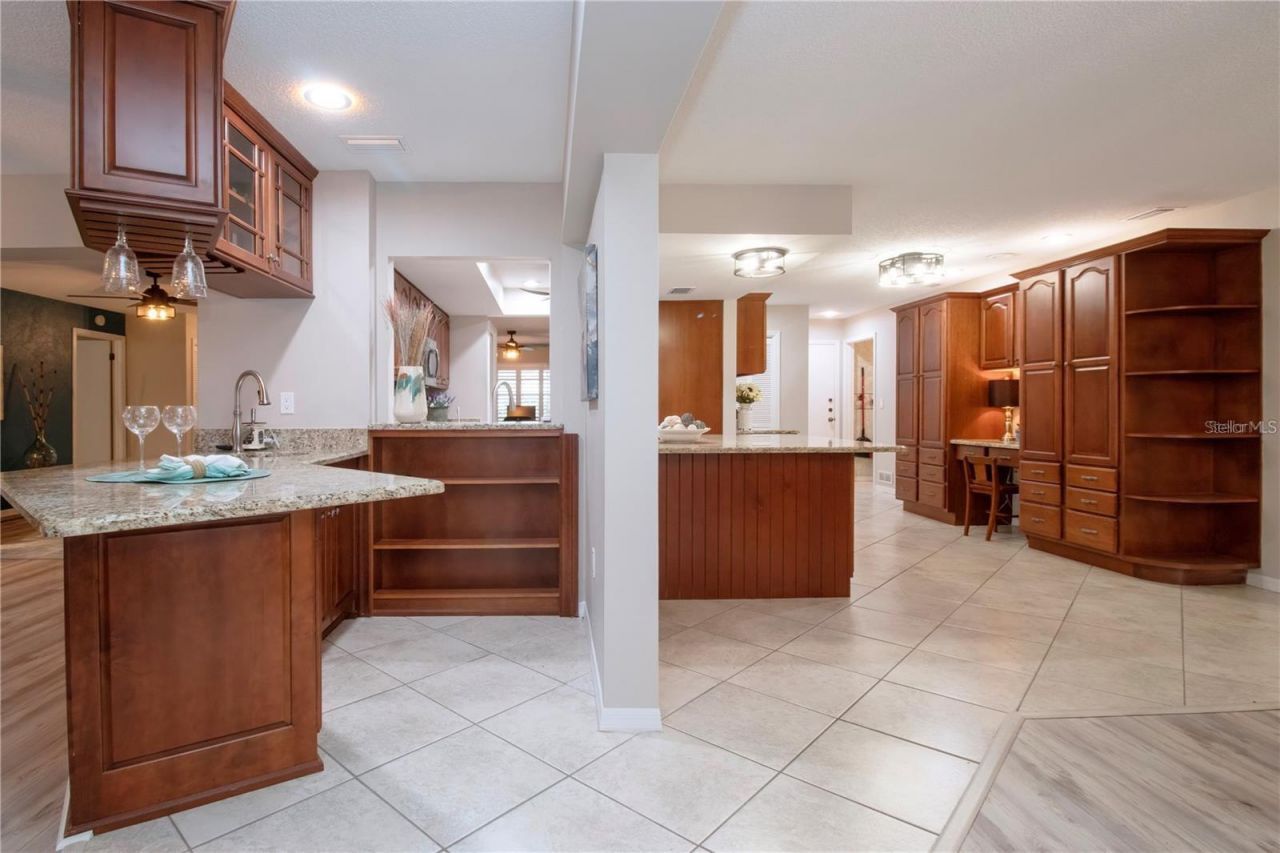 1934 New Bedford Drive, Sun City Center, FL 33573 Photo