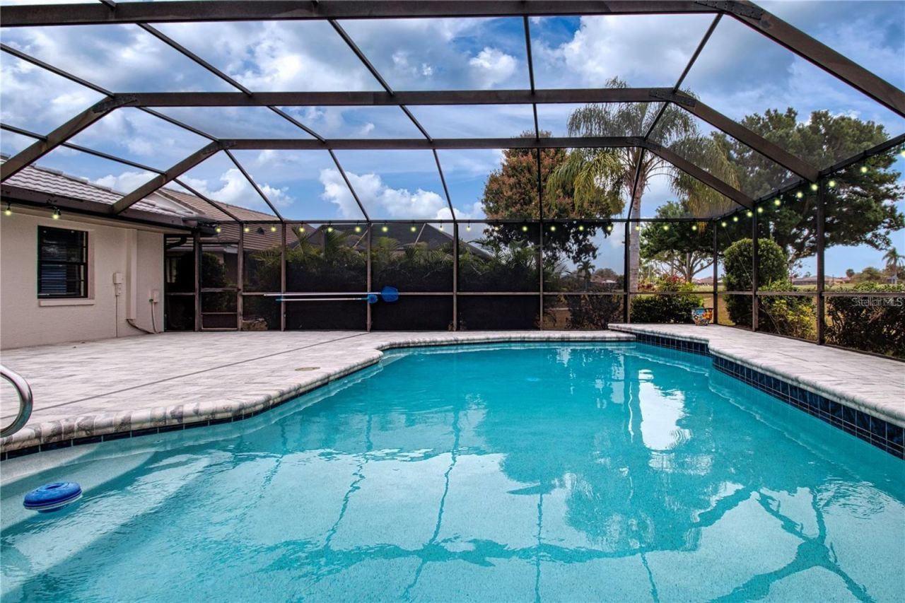 1934 New Bedford Drive, Sun City Center, FL 33573 Photo