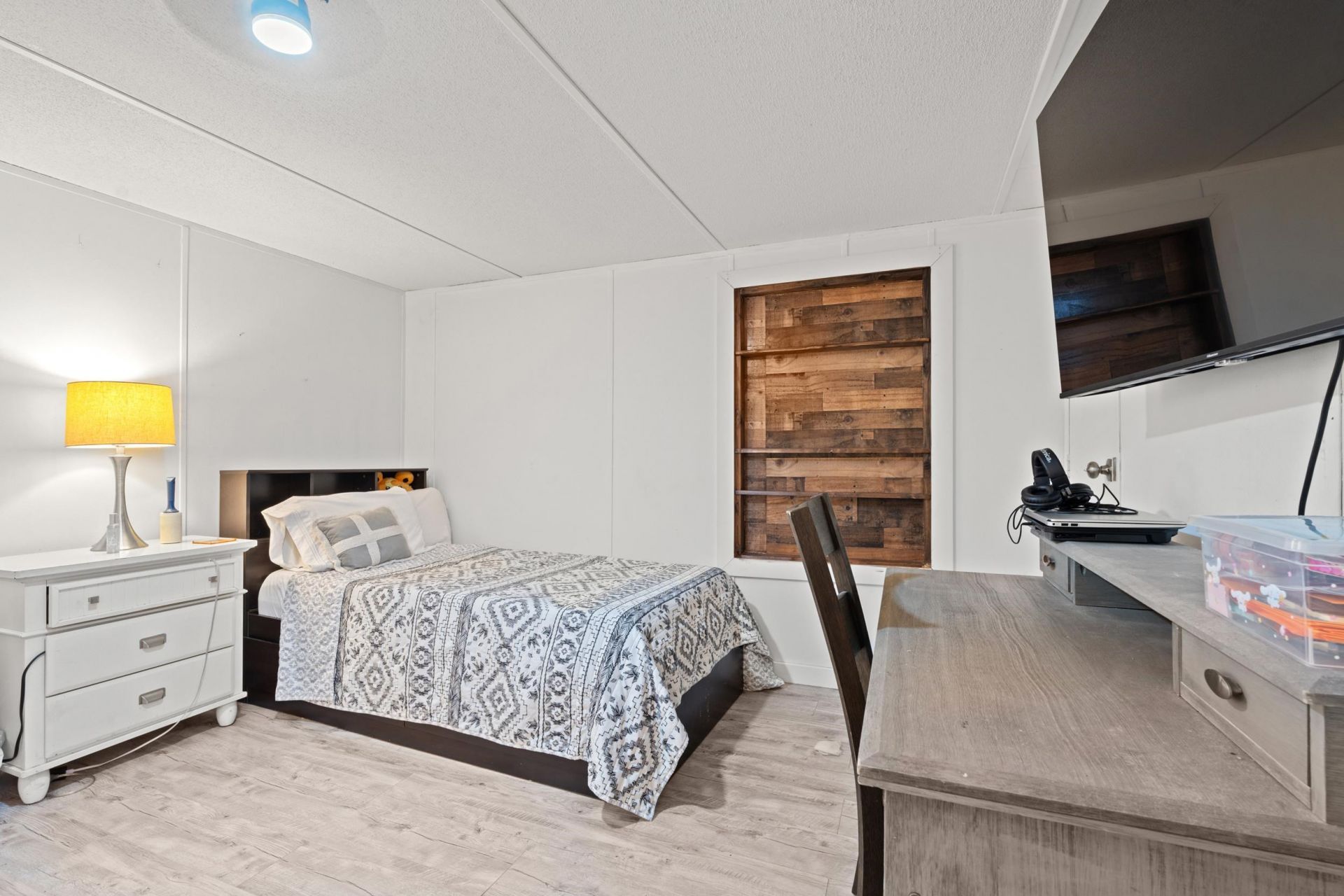 77 Offshore Dr. Photo 13