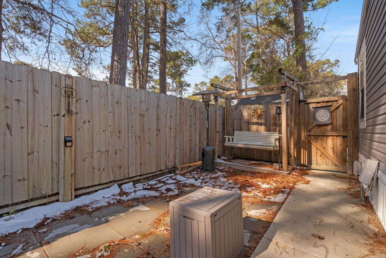 77 Offshore Dr. Photo 20