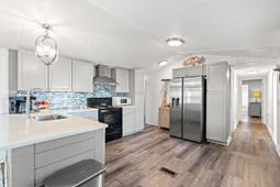 77 Offshore Dr. photo 4