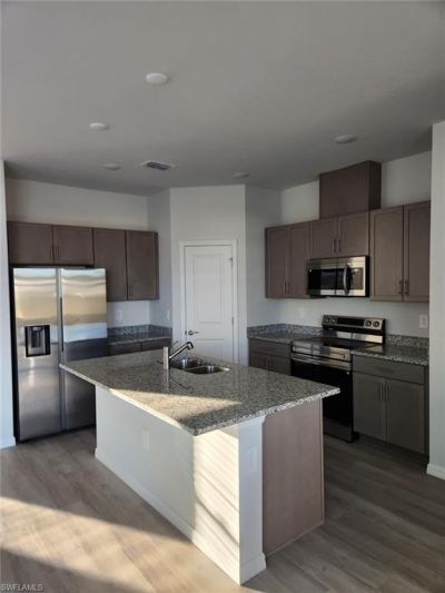 4101 NE 23rd Ave , Cape Coral, FL 33909 Photo