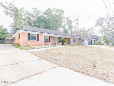 1549 MONTROSE Avenue E, Jacksonville, FL 32210