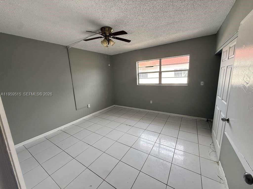 1520 NE 151st St, Unit 104, Miami, FL 33162 Photo