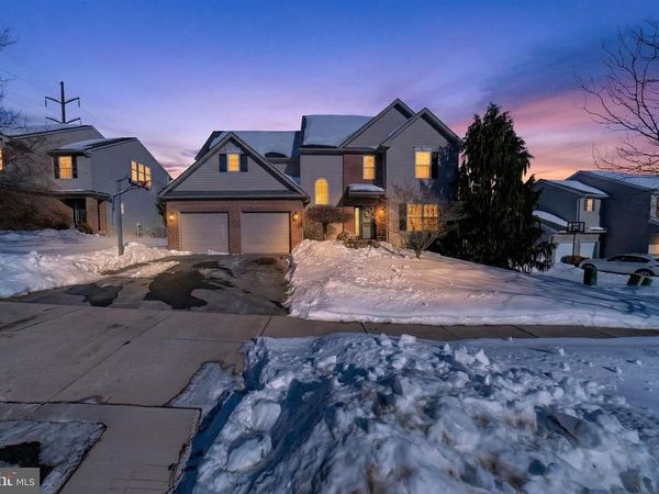 4609 TROXELL DRIVE, WHITEHALL, PA 18052