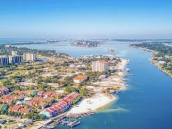 13909 Del Rio Dr, Unit 13909, Pensacola, FL 32507
