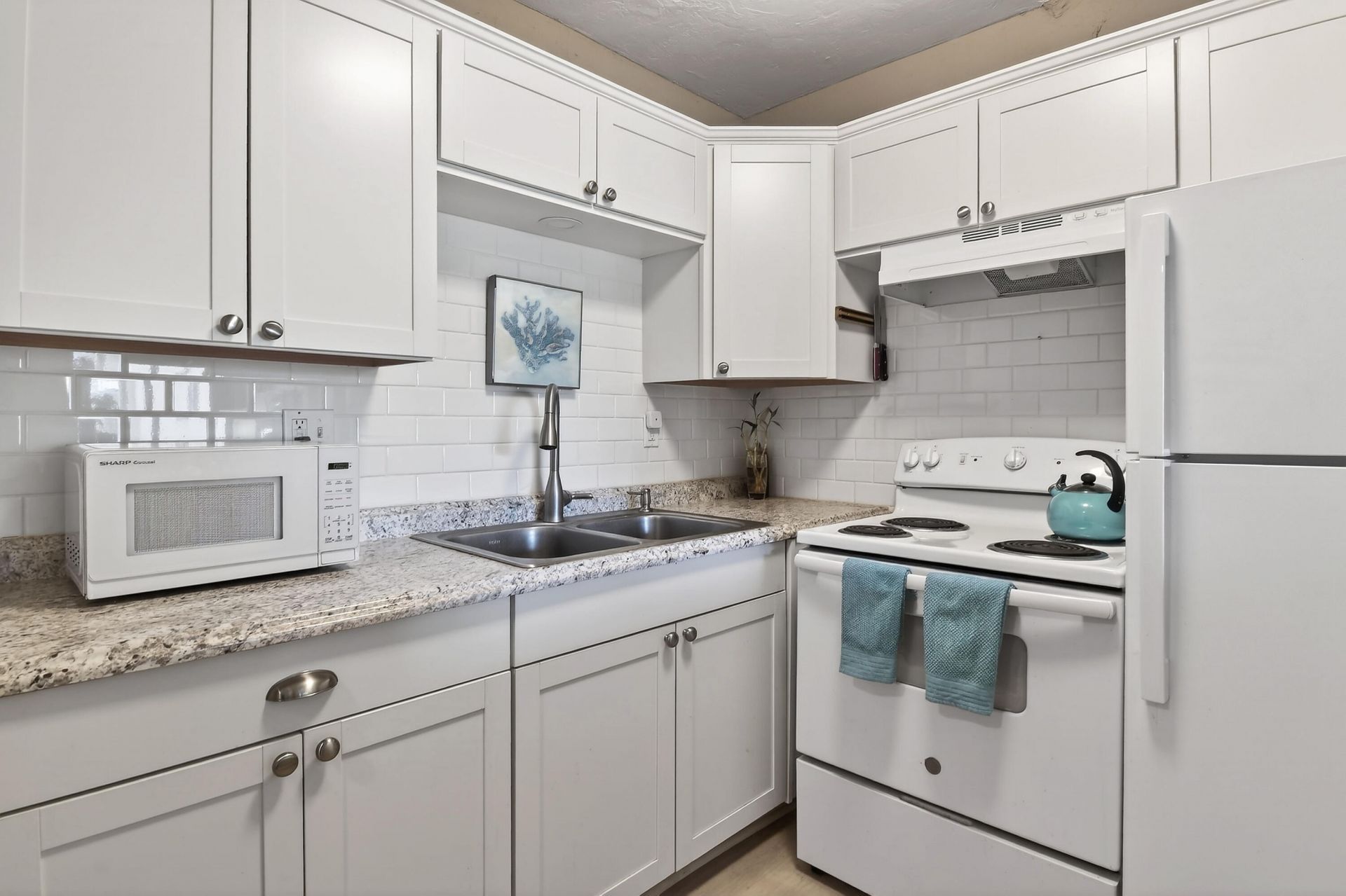 2286 Lake Osborne Drive, Unit Apt. 4, Lake Worth Beach, FL 33461 Photo