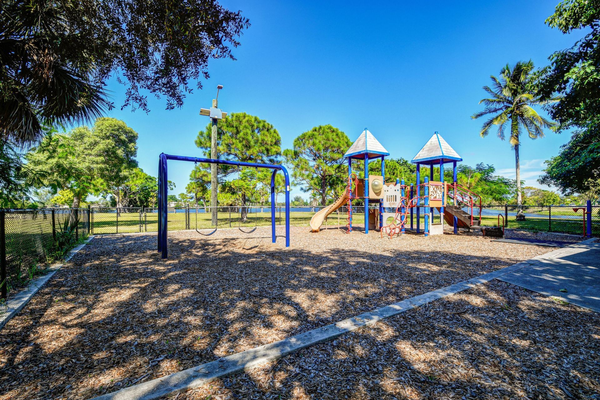 2286 Lake Osborne Drive, Unit Apt. 4, Lake Worth Beach, FL 33461 Photo