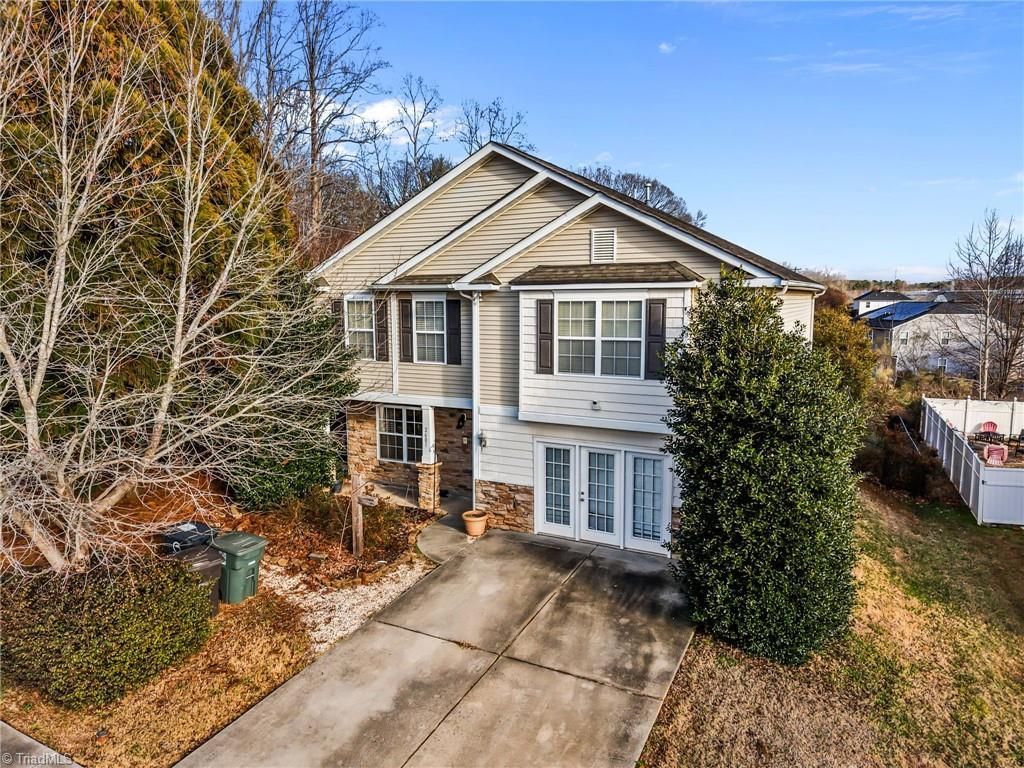 2601 Blueslate Street, Greensboro, NC 27406 Main Photo