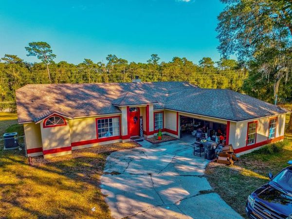 330 BONNIE LANE, ORANGE CITY, FL 32763