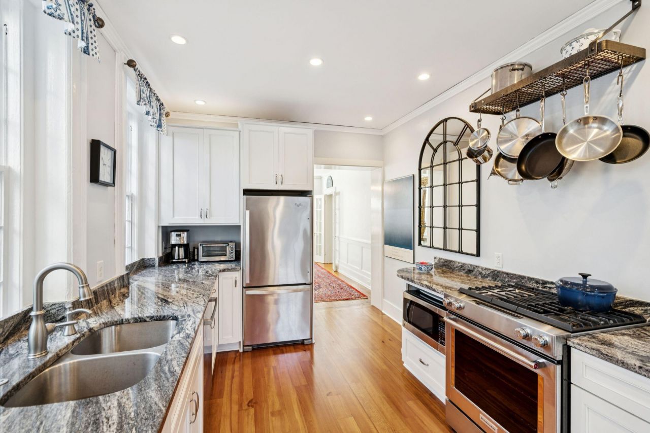 79 Church Street Photo 23