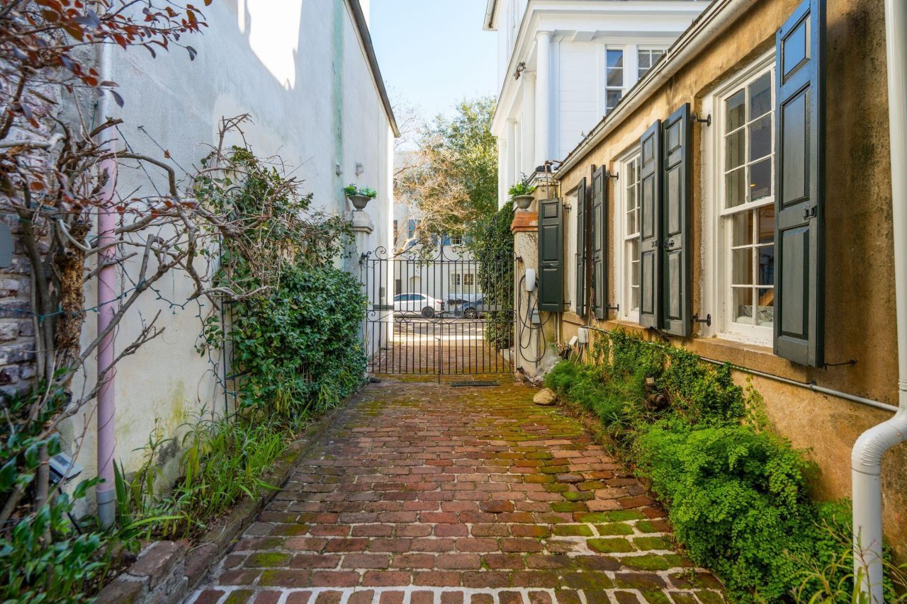 79 Church Street Photo 53