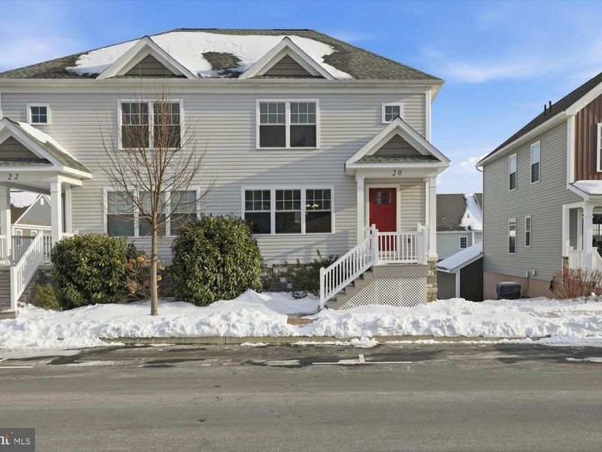 20 Pacific Boulevard, Ephrata, PA 17522 Main Photo