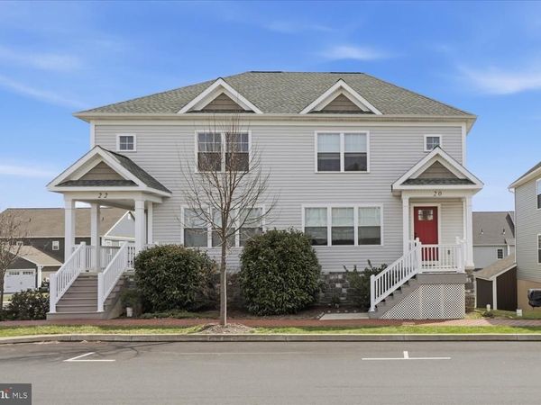 20 PACIFIC BOULEVARD, EPHRATA, PA 17522