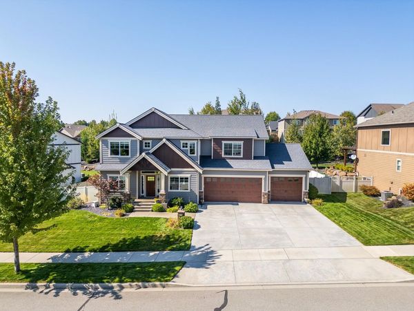 2120 S Selkirk Dr, Spokane Valley, WA 99016